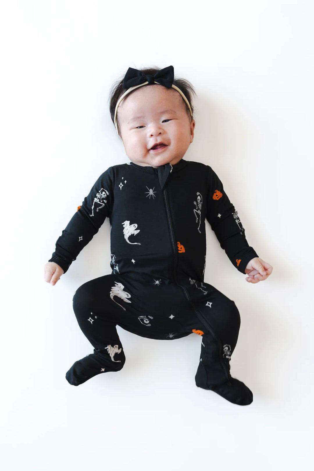 Kyte Baby Zippered Footie - Halloween Friends