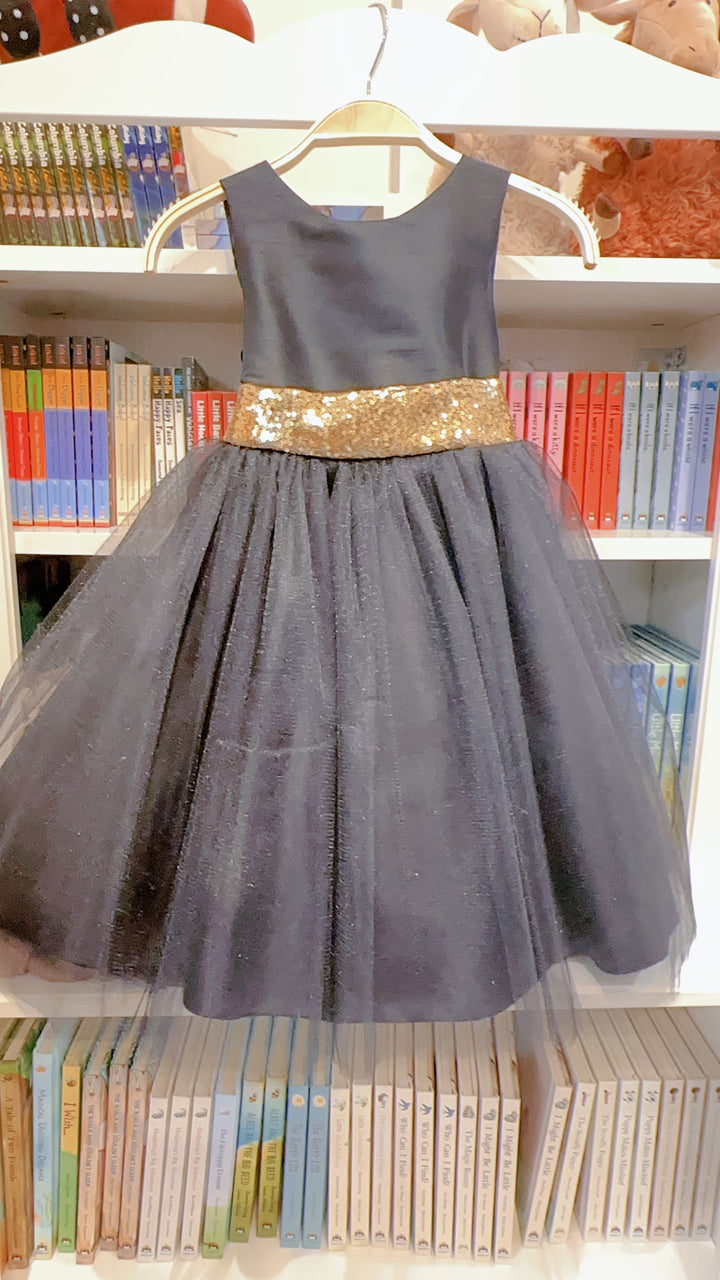 Jolene 498 Black and Gold Dress - 4Y Jolene 498 Black and Gold Dress - 4Y