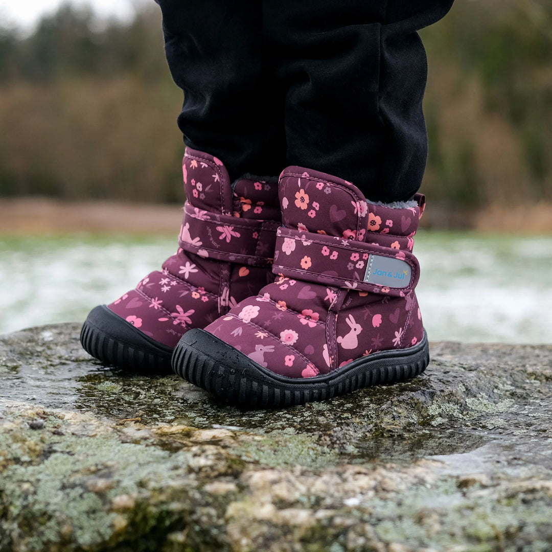 Jan &amp; Jul Toasty-Dry Booties - Bunny Blooms